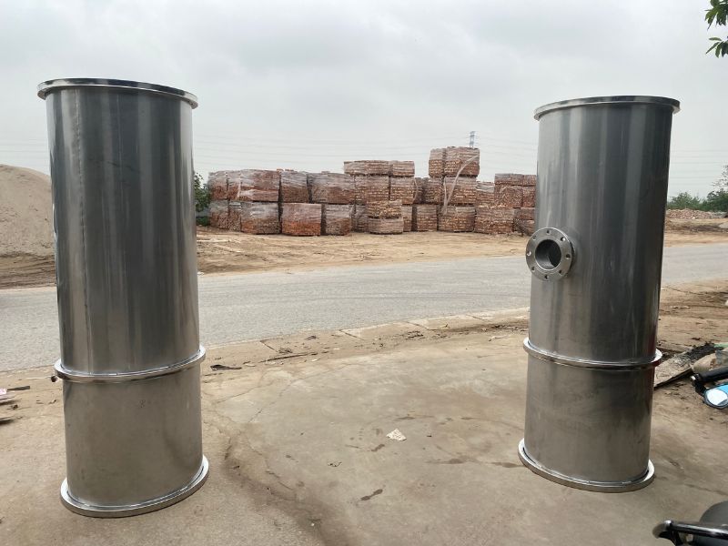 Ống lắng trung tâm bằng inox chắc chắn, bền vững Ống lắng trung tâm