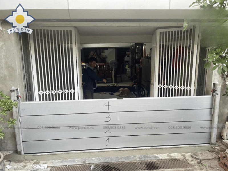 Cua chong ngap thu cong