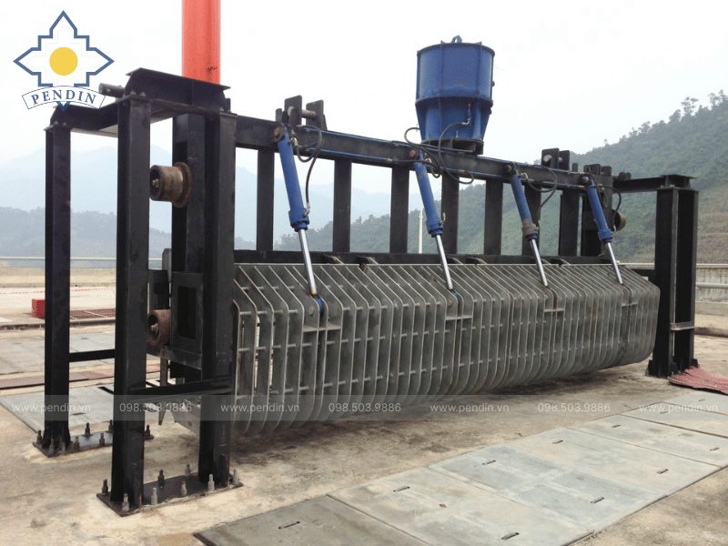 Gầu vớt rác cho các công trình thuỷ lợi, thuỷ điện