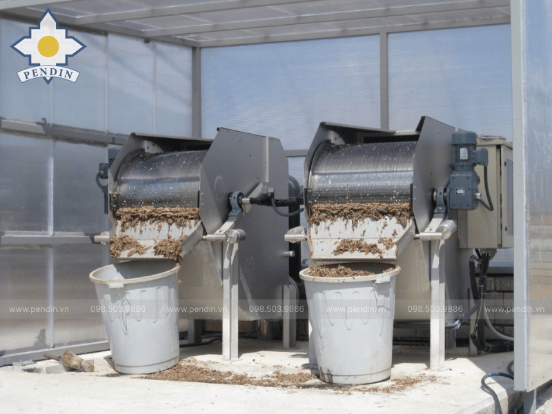 Máy vớt rác trống quay