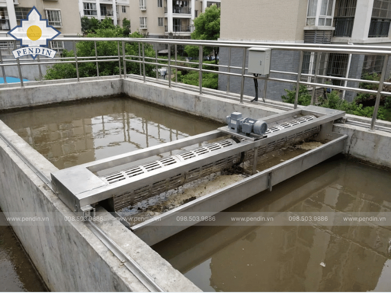 Lắp đặt máy gạt váng dạng ống cho bể lắng chữ nhật