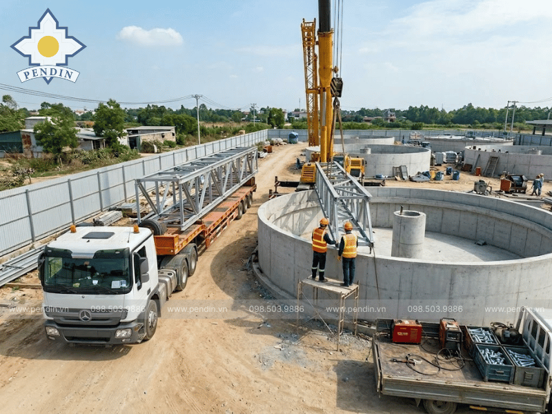 Yếu tố thứ năm, ảnh hưởng đến giá chính là chi phí vận chuyển và lắp đặt