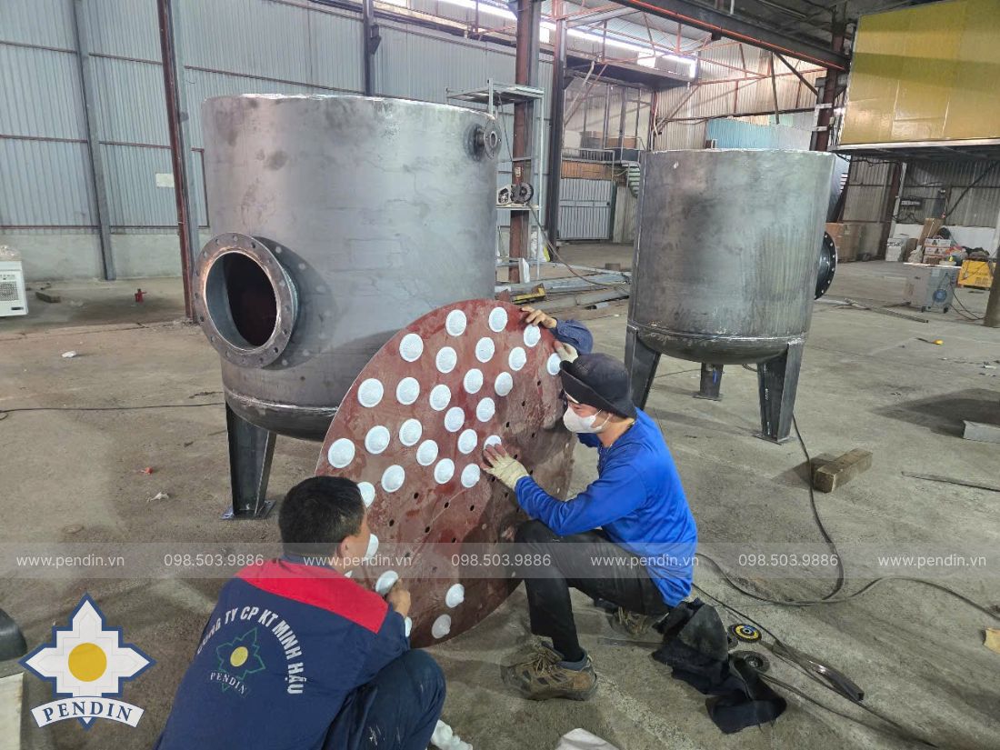 Xưởng Gia Công Bồn Inox Công Nghiệp