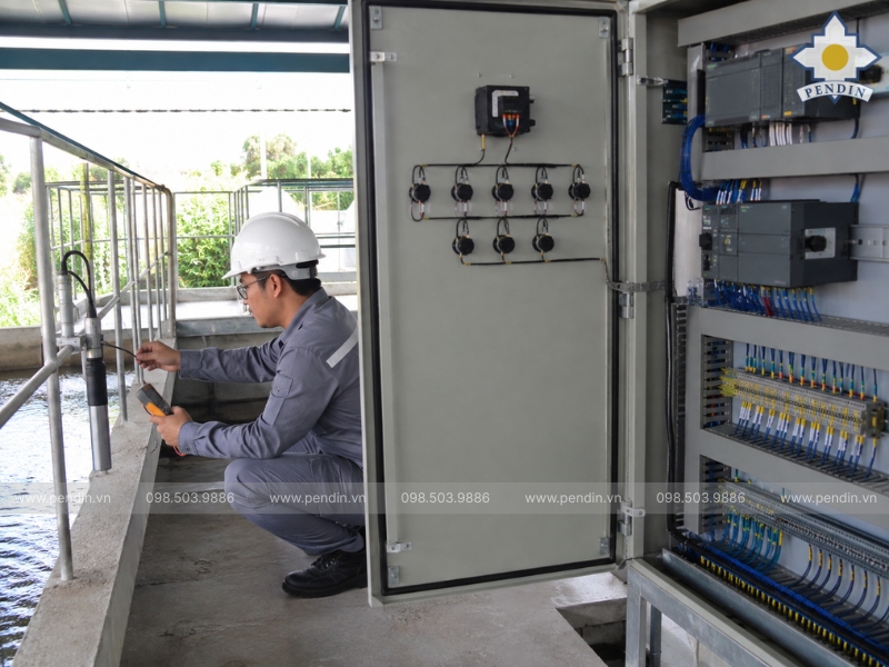 Kiểm tra cảm biến mực nước và tủ PLC