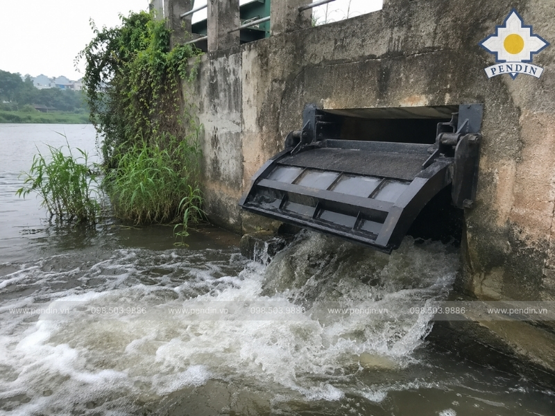 van cửa lật tại cửa xả ra sông_kênh